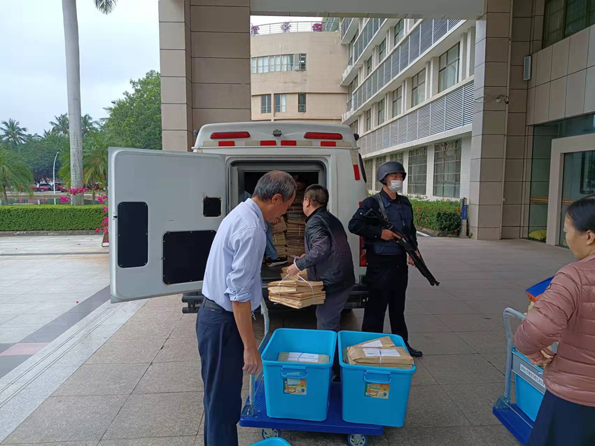 承接海南大學(xué)研究生入學(xué)考試試卷押運(yùn)任務(wù)